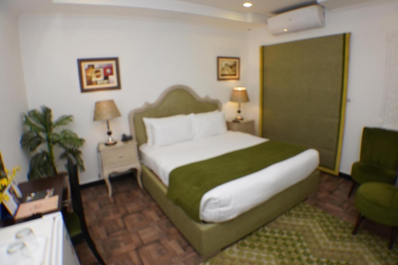 Hotel Oban Lahore Exterior foto